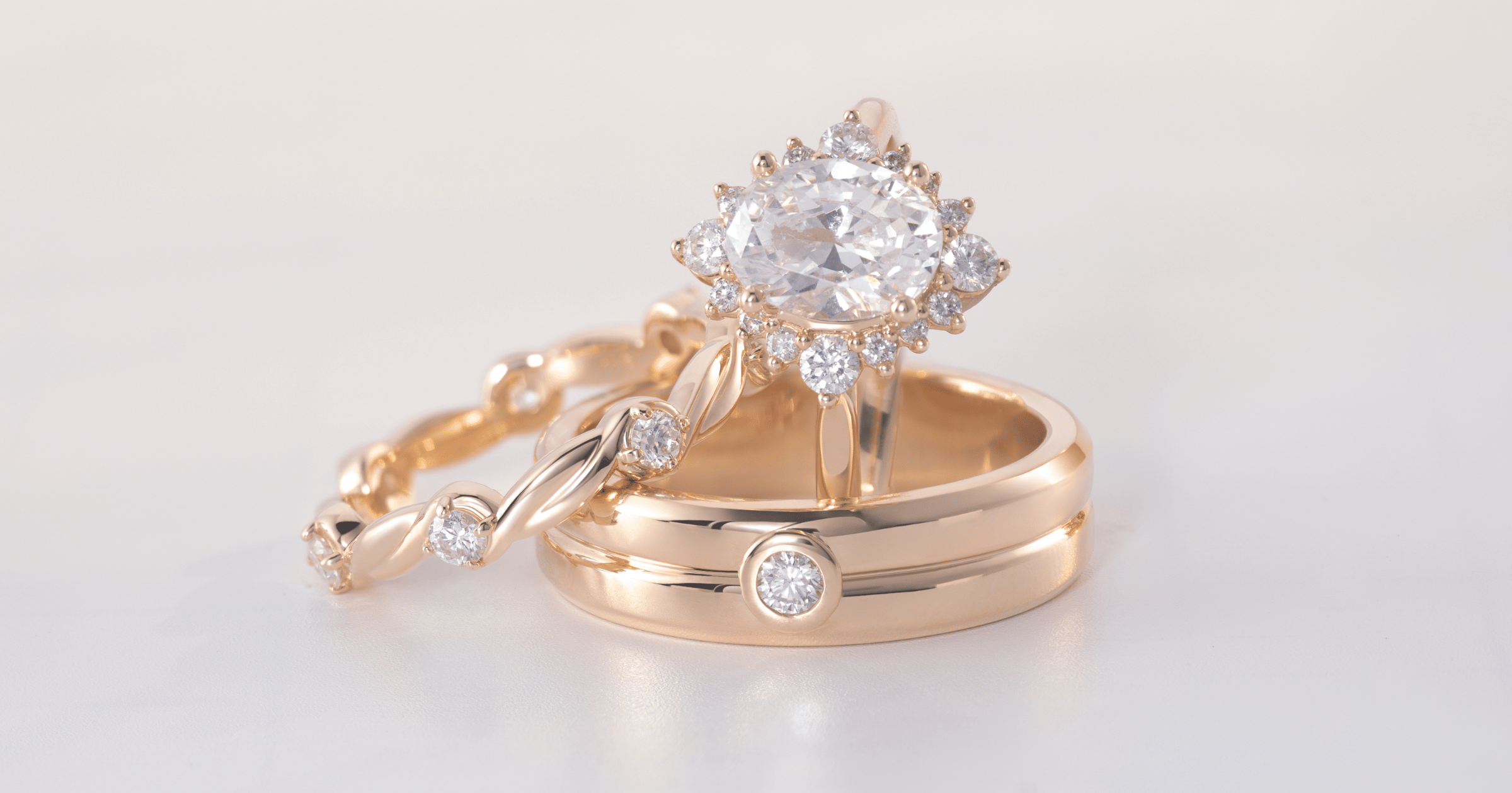 How do you wear a wedding ring set 60 photos - Astyledwedding.com
